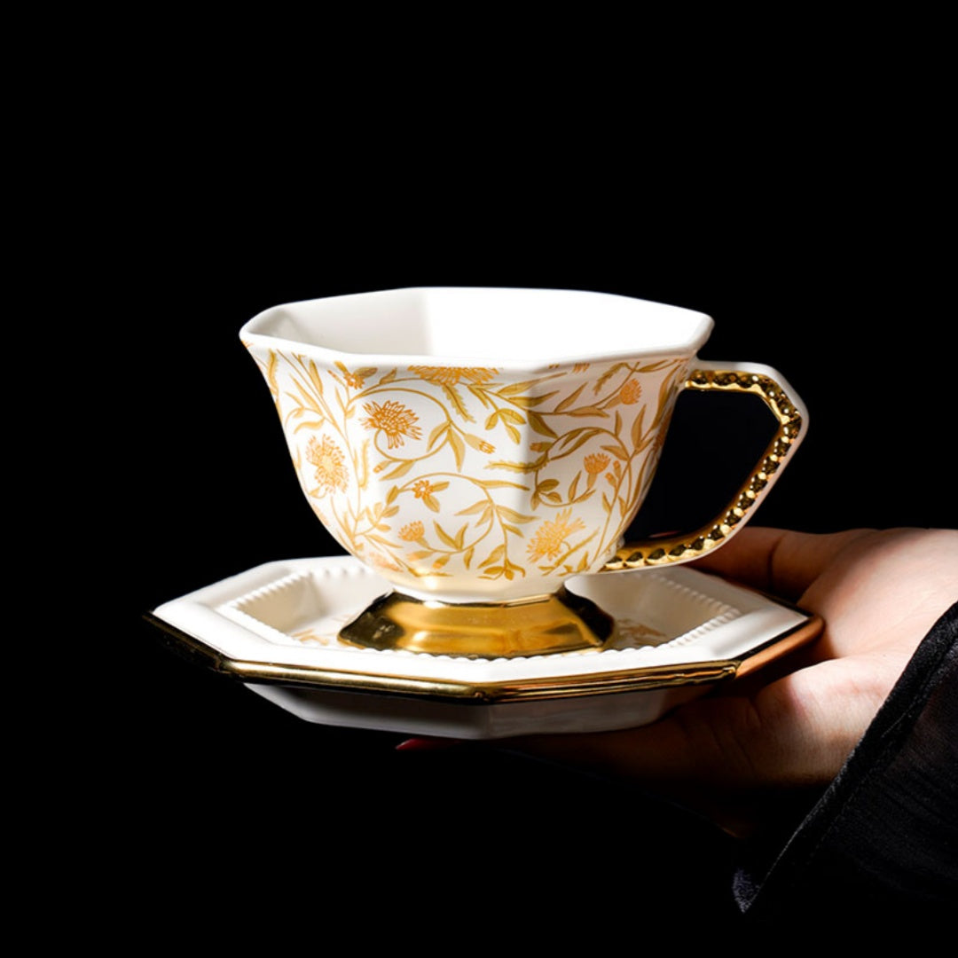 Luxury Coffee Cup & Scented Candle Gift Set